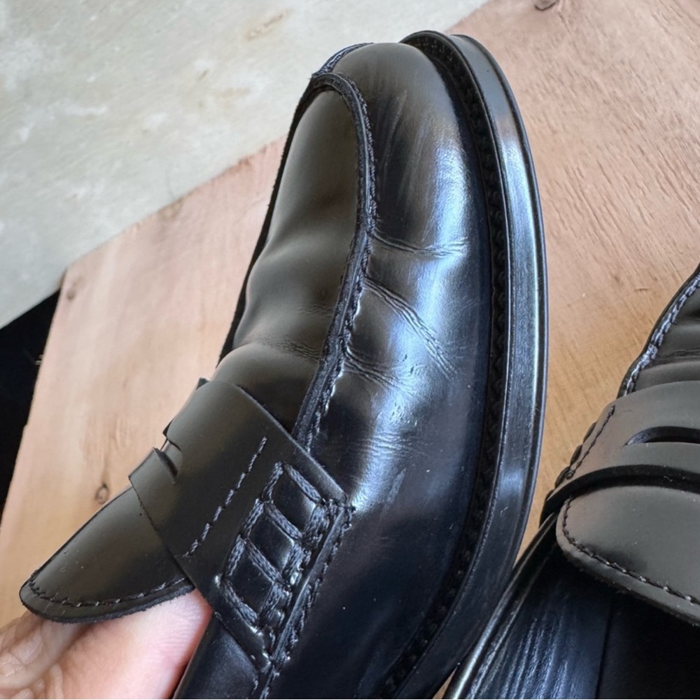 TOD'S Black Leather Loafers SZ 5.5 Gently Used - Picture 7 of 9